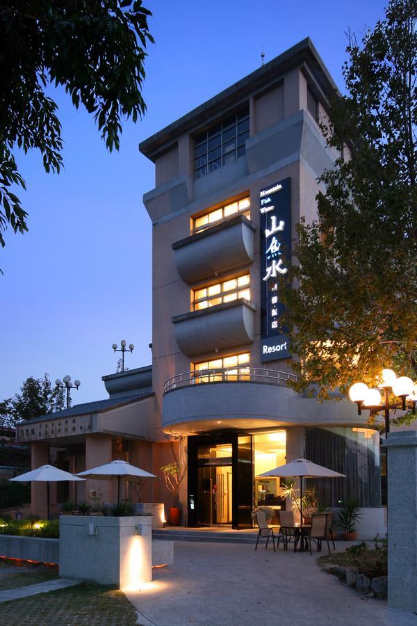 Mountain Fish Water Hotel Jiji Exterior photo