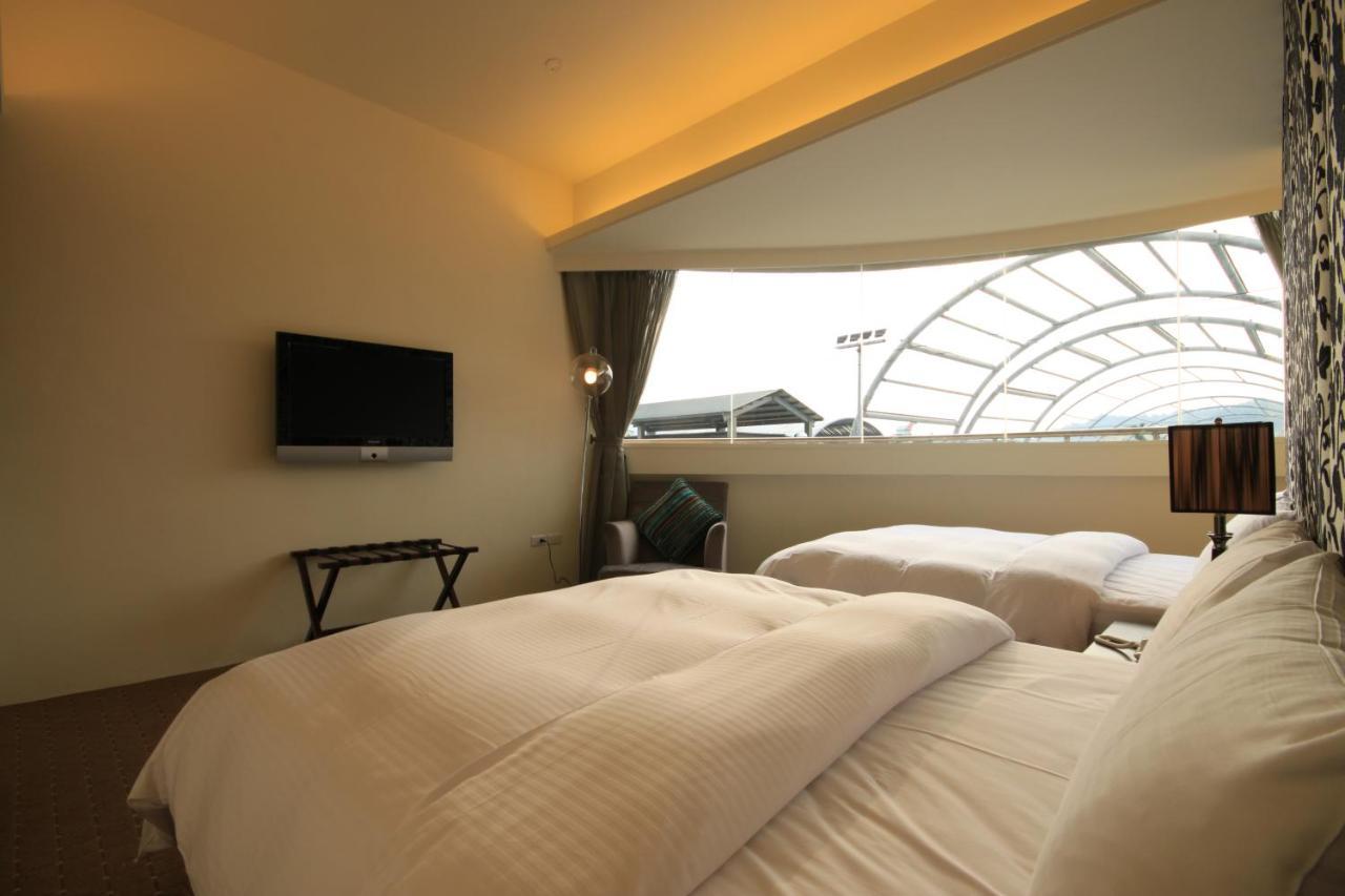 Mountain Fish Water Hotel Jiji Exterior photo